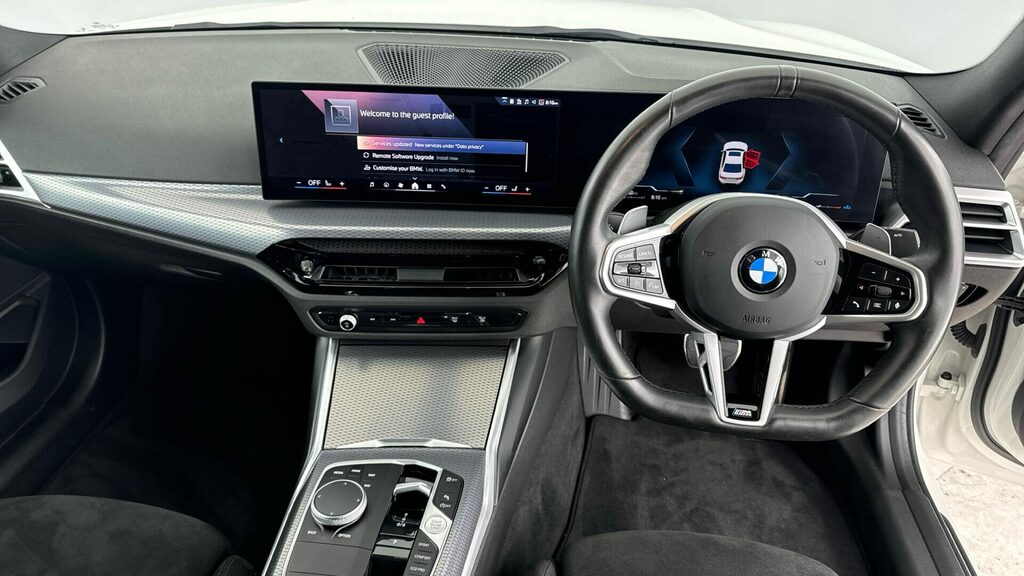BMW 3 Series Saloon YH74TFY White #4
