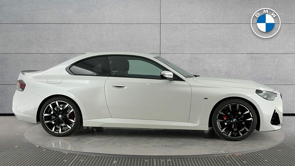 BMW 2 Series Coupe YF25ZGV White #3