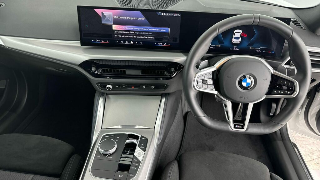 BMW 2 Series Coupe YF25ZGV White #4