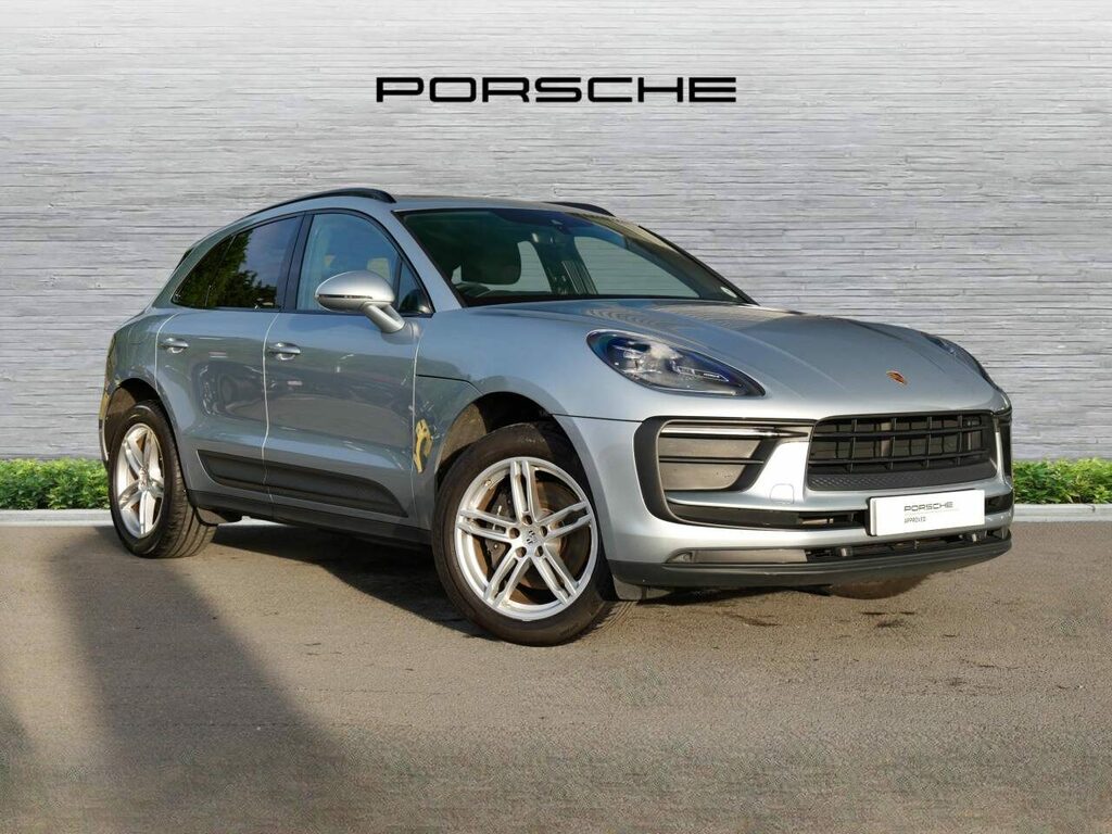 Porsche Macan Petrol Silver