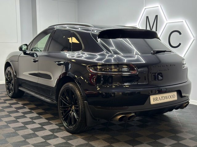 Porsche Macan Suv SW16DGY Black #2