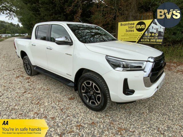 Toyota HILUX D-4d Invincible Pickup Double White