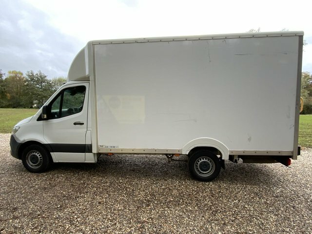 Mercedes-Benz Sprinter 314 Cdi Progressive Low PE71WFW White #4