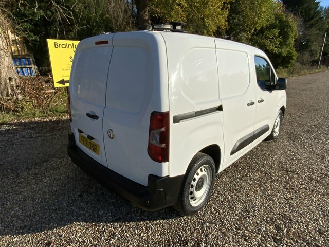 Vauxhall Combo Turbo D 2300 Edition White #3