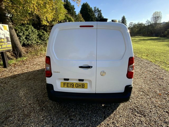 Vauxhall Combo Turbo D 2300 Edition White #4