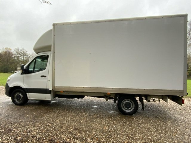 Mercedes-Benz Sprinter 317 Cdi Progressive Luton PK22OSO White #4
