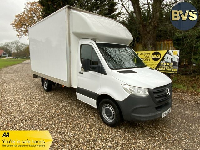 Mercedes-Benz Sprinter 317 Cdi Progressive Luton White