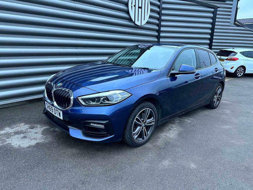 BMW 1 Series 1.5 118I Sport Euro 6 Ss SH69OTW Blue #4