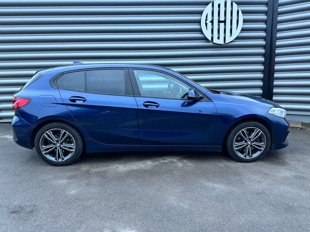 BMW 1 Series 1.5 118I Sport Euro 6 Ss SH69OTW Blue #2
