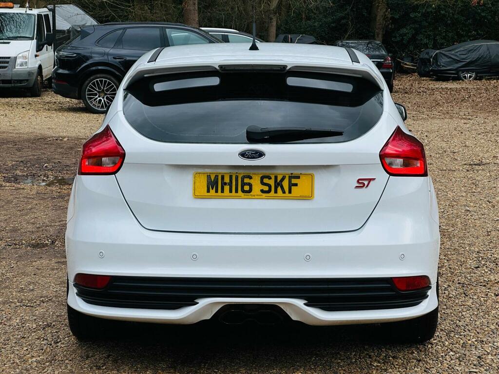 Ford Focus Hatchback 2.0T Ecoboost St-3 Euro 6 Ss 201 White #6