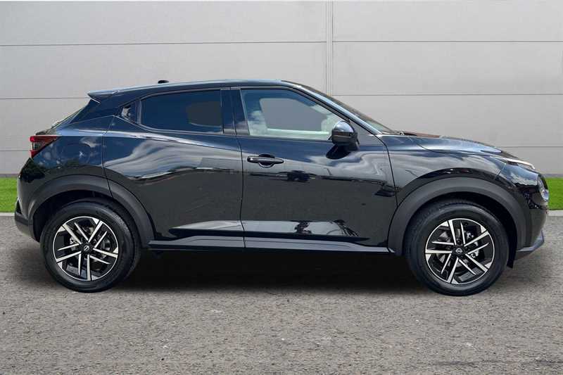 Nissan Juke 1.0 Dig-t N-connecta Dct BL25JLO Black #3