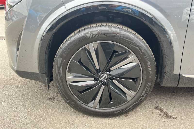 Nissan Qashqai 1.3 Dig-t Mh 158 Tekna MD25RYU #6