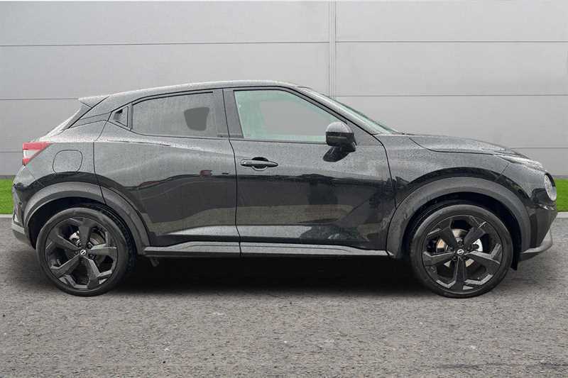 Nissan Juke 1.6 Hybrid Tekna ME25BHZ Black #3