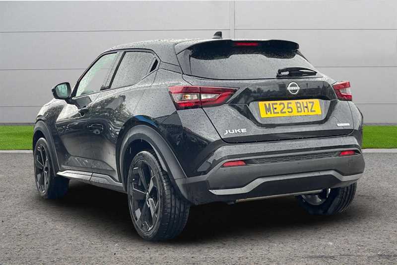 Nissan Juke 1.6 Hybrid Tekna ME25BHZ Black #2