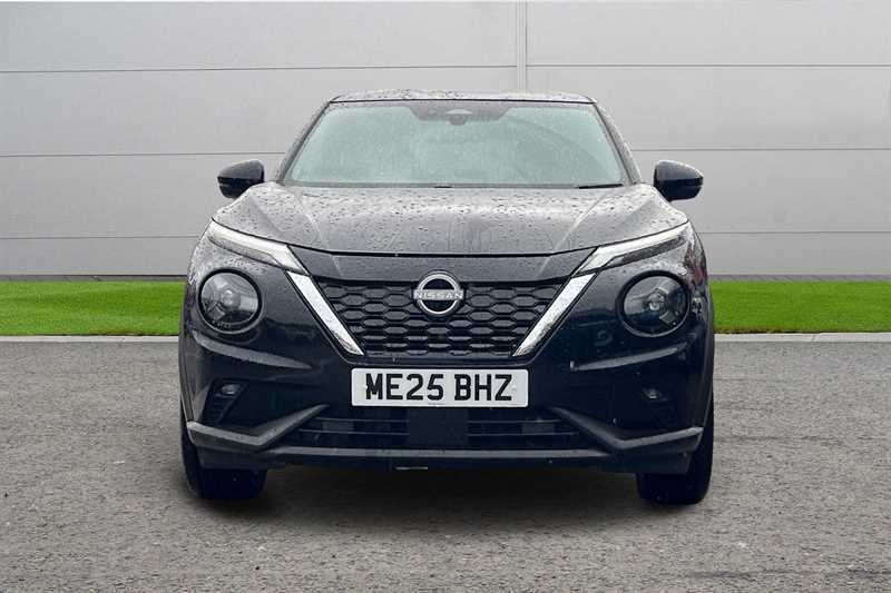Nissan Juke 1.6 Hybrid Tekna ME25BHZ Black #5
