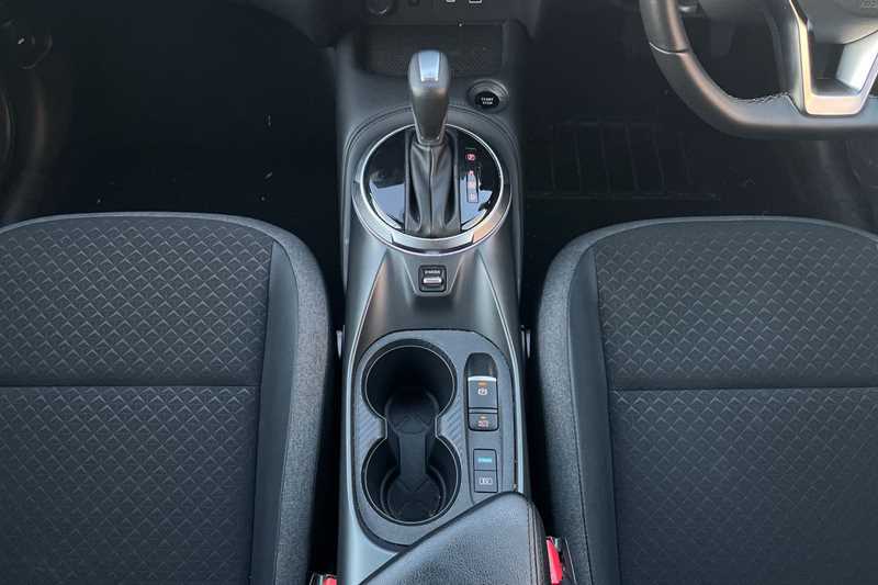 Nissan Juke 1.6 Hybrid N-connecta BW74DFA Black #5
