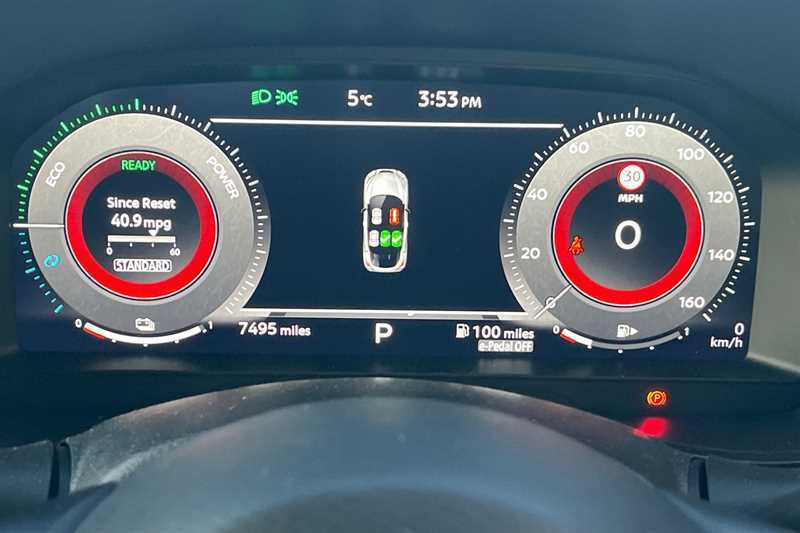 Nissan Juke 1.6 Hybrid N-connecta BW74DFA Black #2