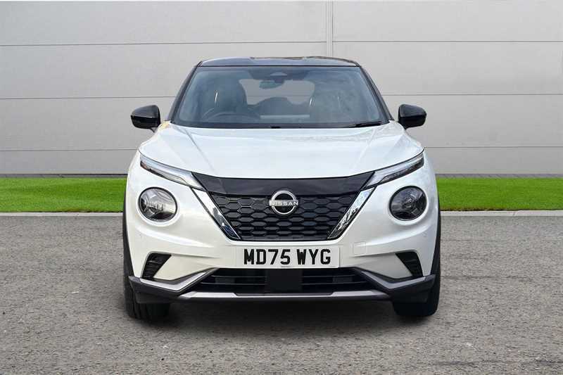 Nissan Juke 1.6 Hybrid Tekna MD75WYG White #5