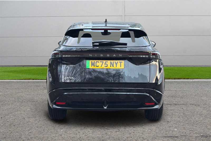Nissan Ariya 160Kw Advance 63Kwh 22Kwch MC75NYT Black #4