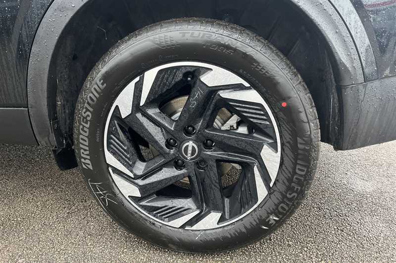 Nissan Qashqai 1.3 Dig-t Mh N-connecta BW75CZT Black #6