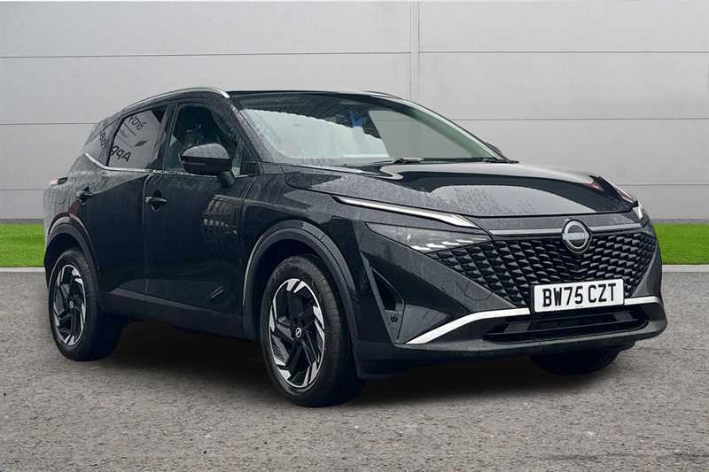 Nissan Qashqai 1.3 Dig-t Mh N-connecta Black
