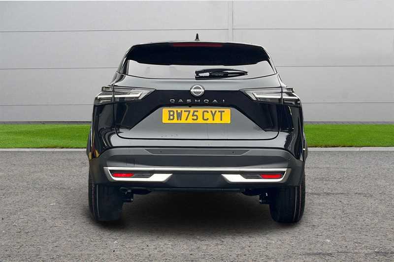 Nissan Qashqai 1.3 Dig-t Mh N-connecta BW75CYT Black #4