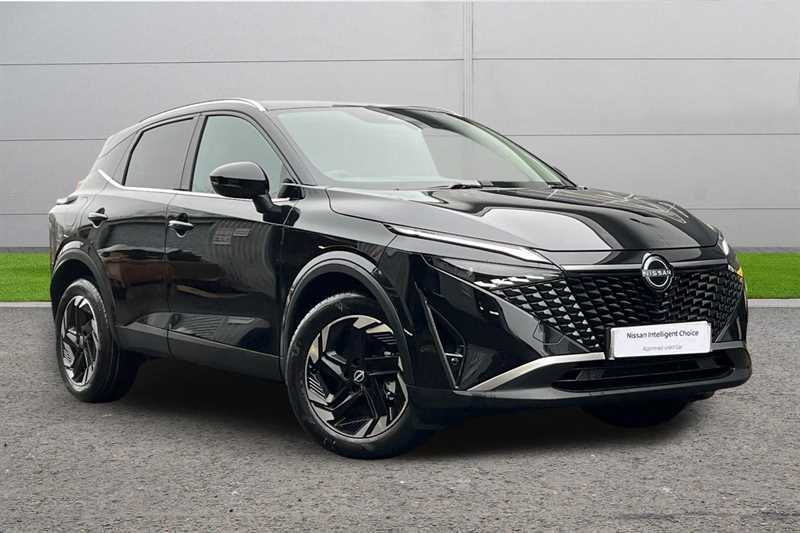 Nissan Qashqai 1.3 Dig-t Mh N-connecta Black
