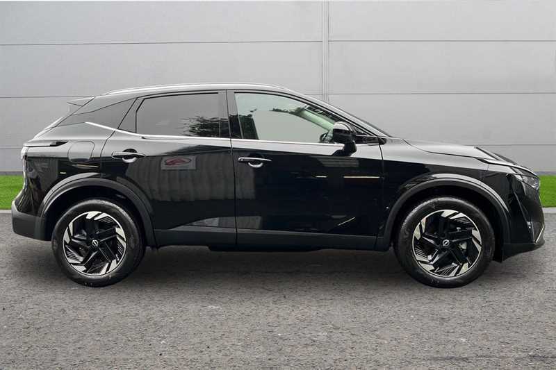 Nissan Qashqai 1.3 Dig-t Mh N-connecta BW75CYT Black #3