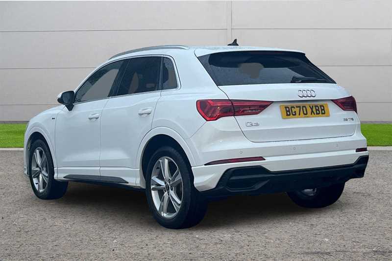 Audi Q3 35 Tfsi S Line S Tronic BG70XBB White #2