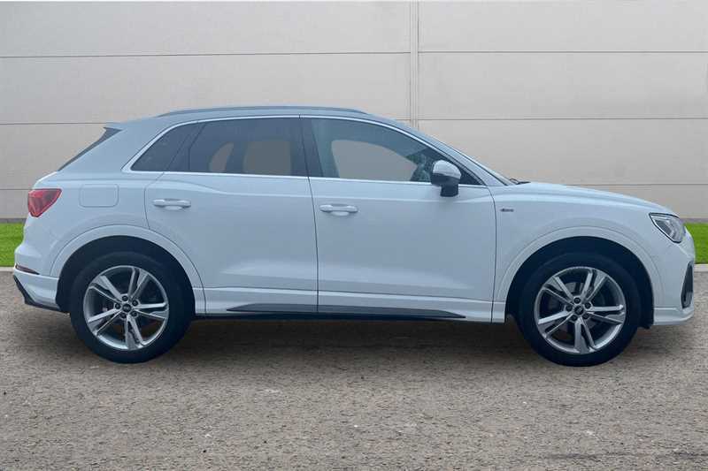 Audi Q3 35 Tfsi S Line S Tronic BG70XBB White #3