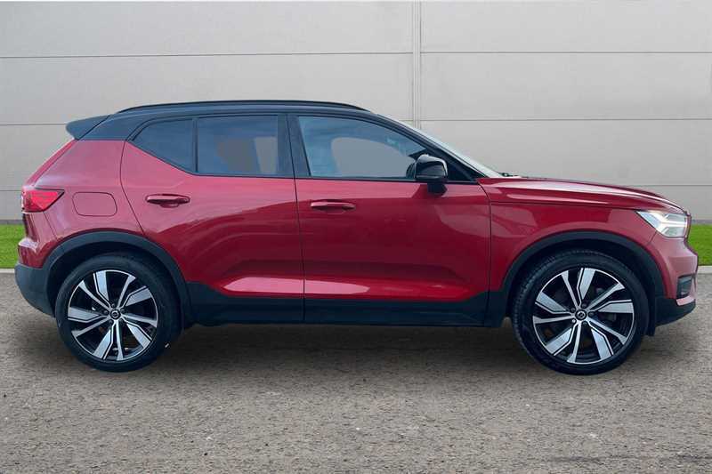 Volvo XC40 1.5 T5 Recharge Phev R Design Pro BJ71XBL Red #3