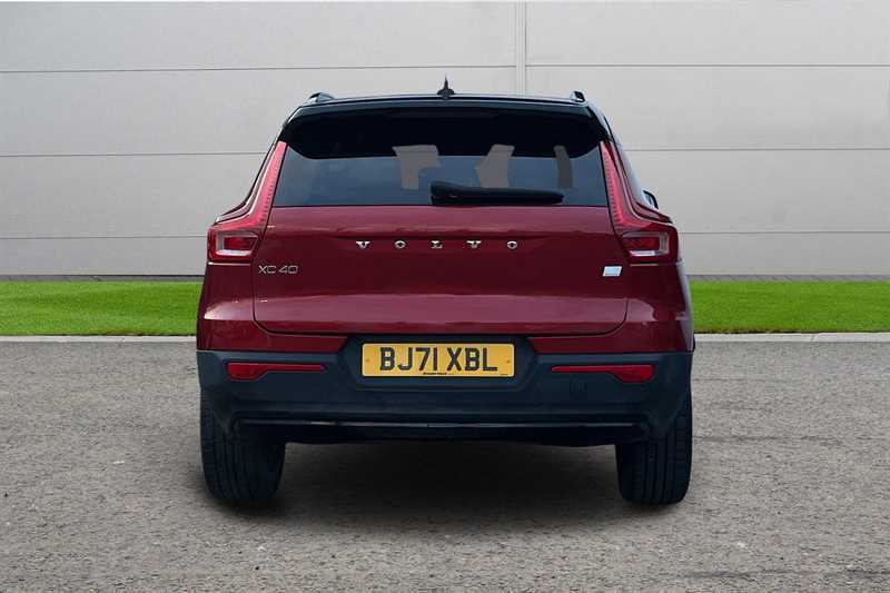 Volvo XC40 1.5 T5 Recharge Phev R Design Pro BJ71XBL Red #4