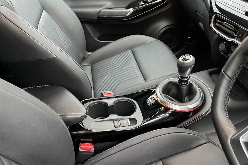 Nissan Juke 1.0 Dig-t Tekna ME75DJJ #6