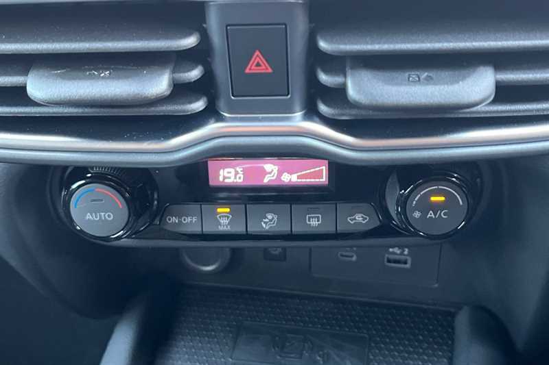 Nissan Juke 1.0 Dig-t N-connecta Grey