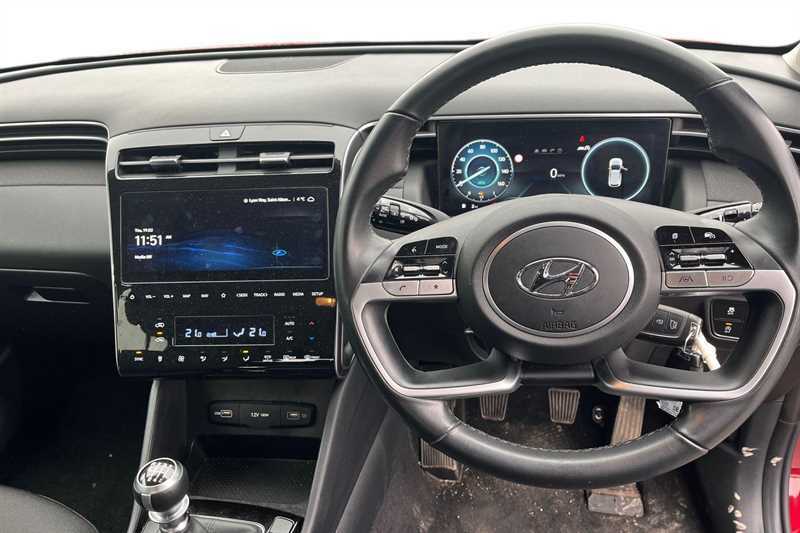 Hyundai Tucson 1.6 Tgdi Se Connect 2Wd DA72MLJ Red #4
