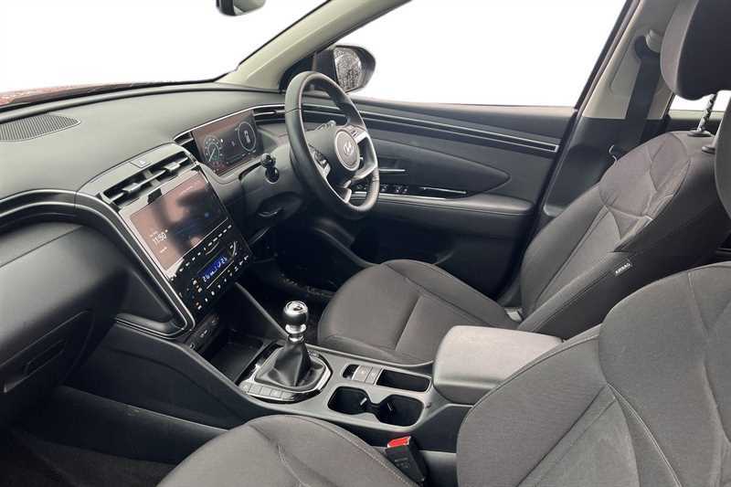 Hyundai Tucson 1.6 Tgdi Se Connect 2Wd DA72MLJ Red #2