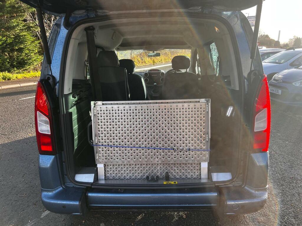 Citroen Berlingo Wheelchair Accessible Vehicle 1.6 Bluehdi Feel Mul NK67CYL Blue #5