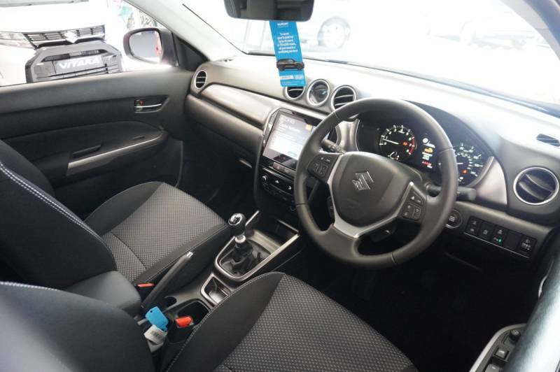 Suzuki Vitara Vitara 2025 1.4 Boosterjet Hyrbid Motion - 2025 N Red #6
