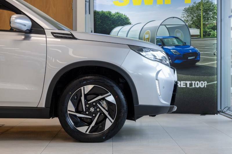 Suzuki Vitara 1.4 Mild Hybrid Ultra 90475 - 2025 New Car Silver #5