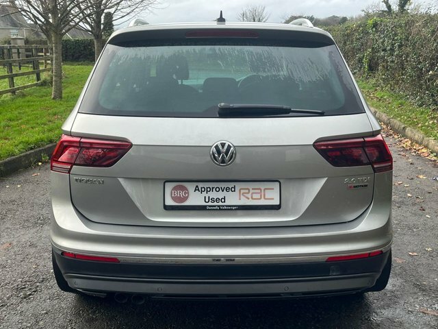 Volkswagen Tiguan 2.0 Sel Tdi Bmt 4Motion Dsg 148 Bhp UHZ4976 Silver #4