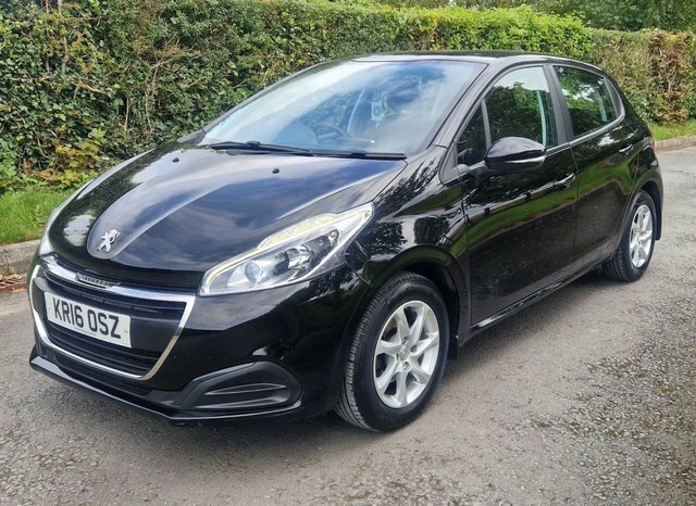 Peugeot 208 1.2 Puretech Active Hatchback Eu KR16OSZ Black #4