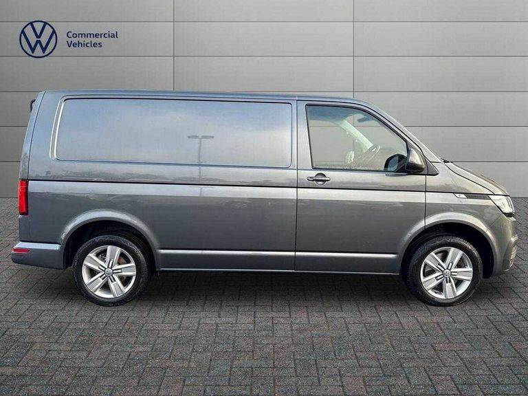 Volkswagen Transporter 2.0 Tdi 150 Highline Van Dsg RJ23PRX Grey #4