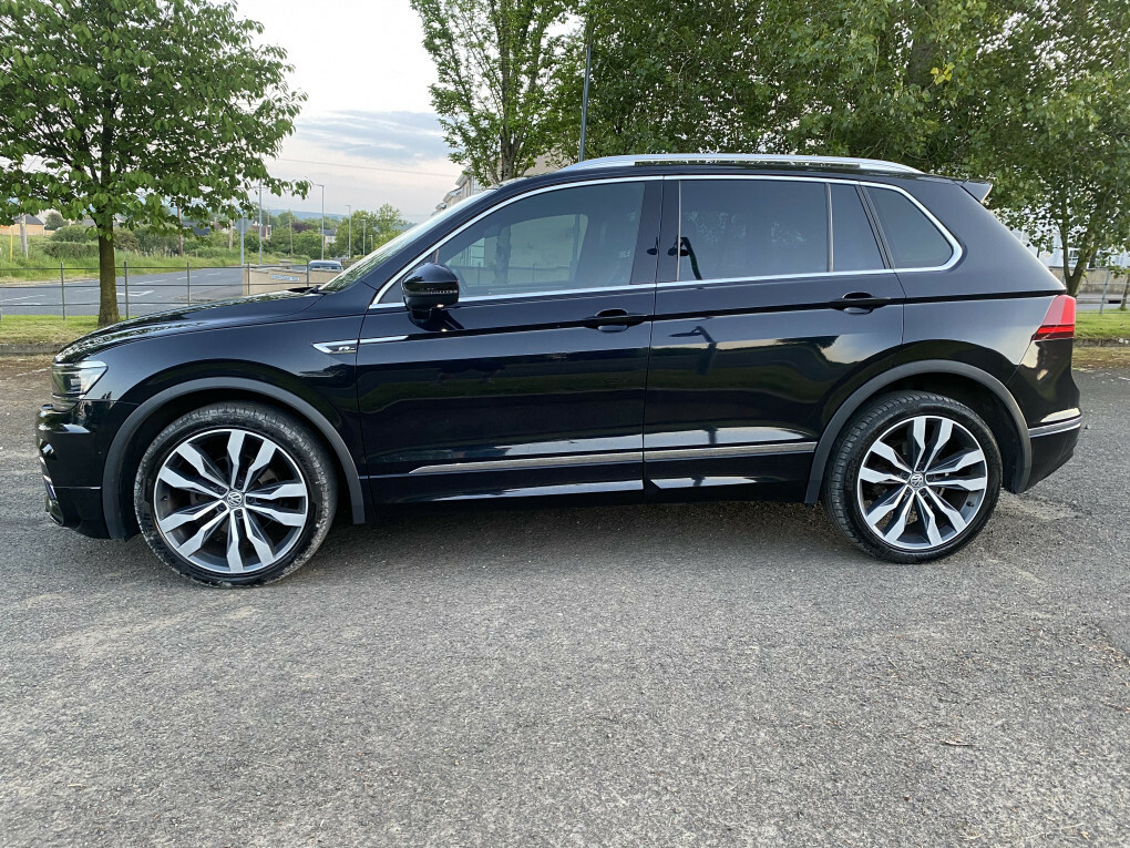 Volkswagen Tiguan R-line 2.0Tdi MT66SYJ  #6