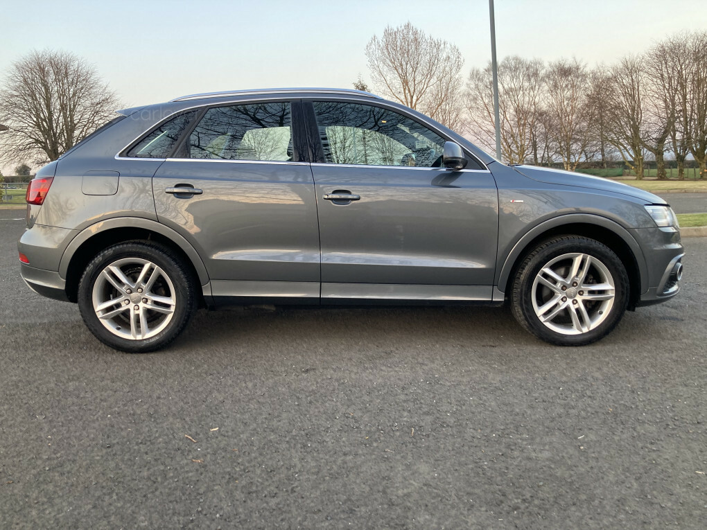 Audi Q3 S Line Tdi NJ63GRF #3