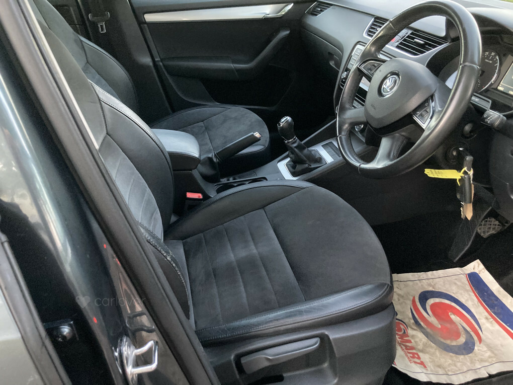 Skoda Octavia Elegance Tdi Cr Grey #5