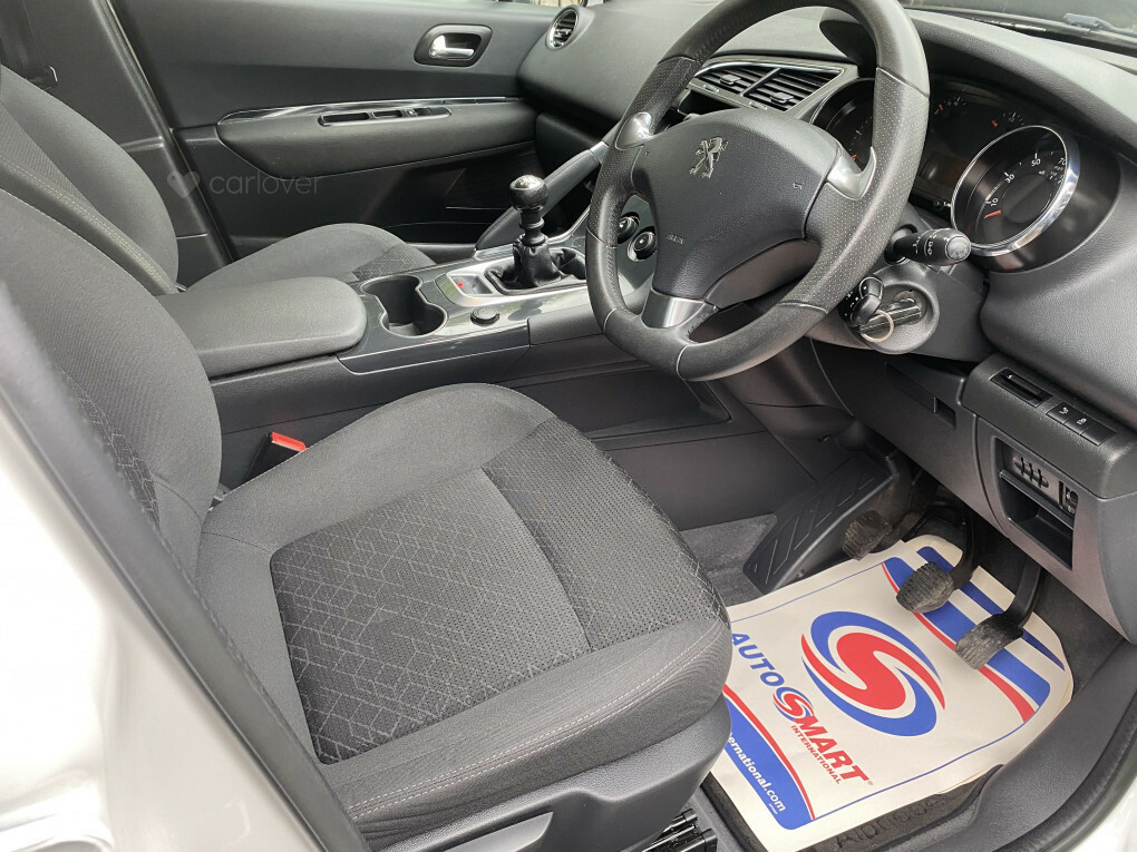 Peugeot 3008 Active Hdi PE14XKP  #6