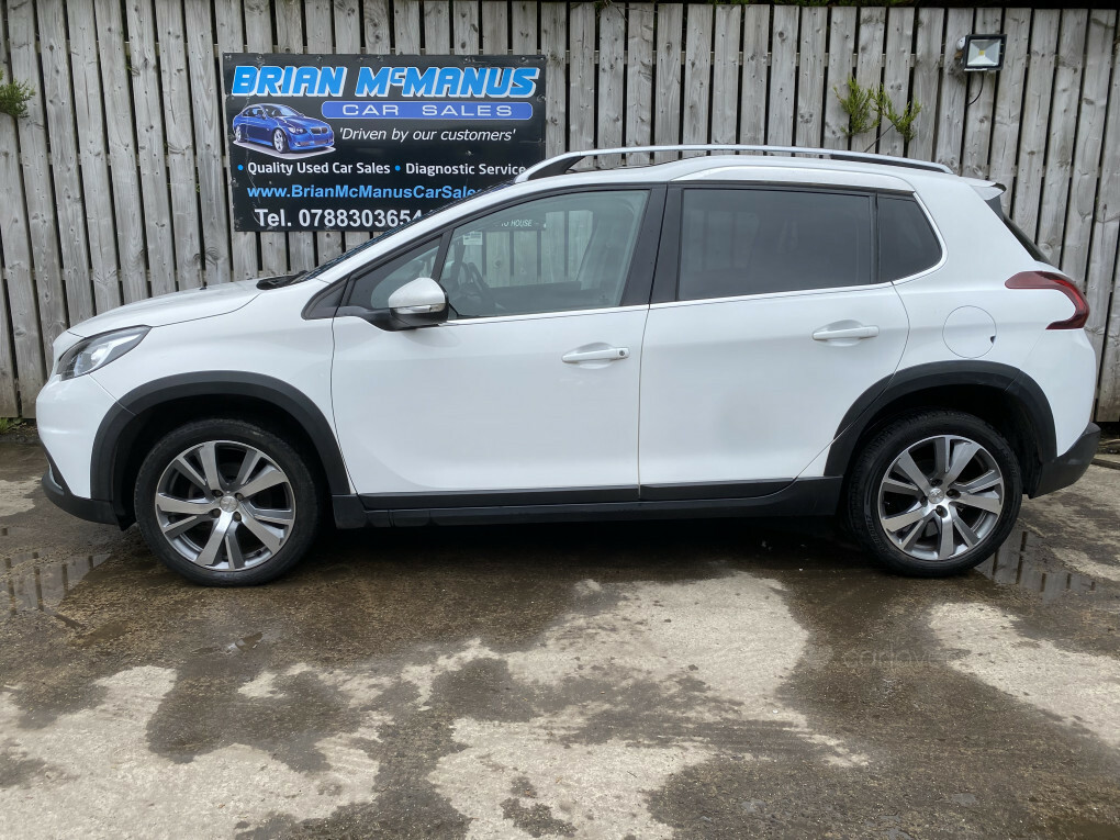 Peugeot 2008 Allure Premium Blue Hdi 