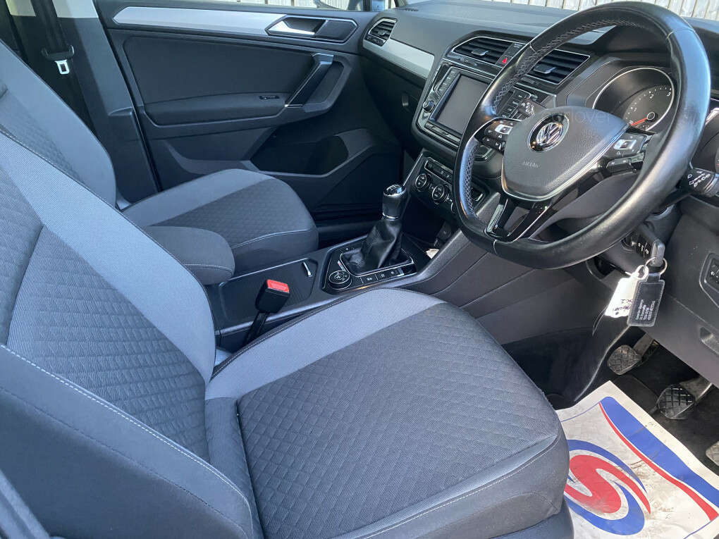 Volkswagen Tiguan Se Nav Tdi Bluemotion Technology 4Motion MT66TSO  #6