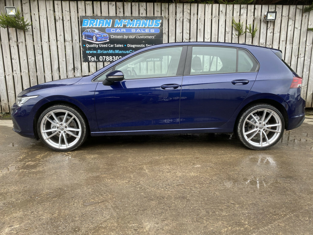 Volkswagen Golf Life Tdi GL70WJM