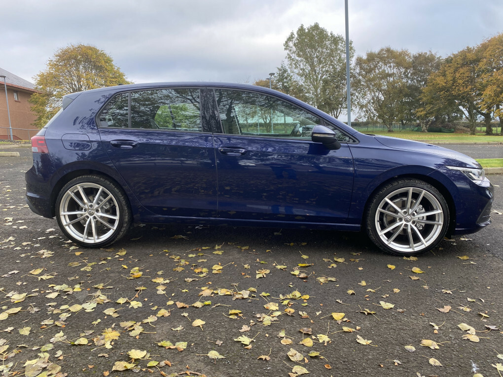 Volkswagen Golf Life Tdi GL70WJM #3